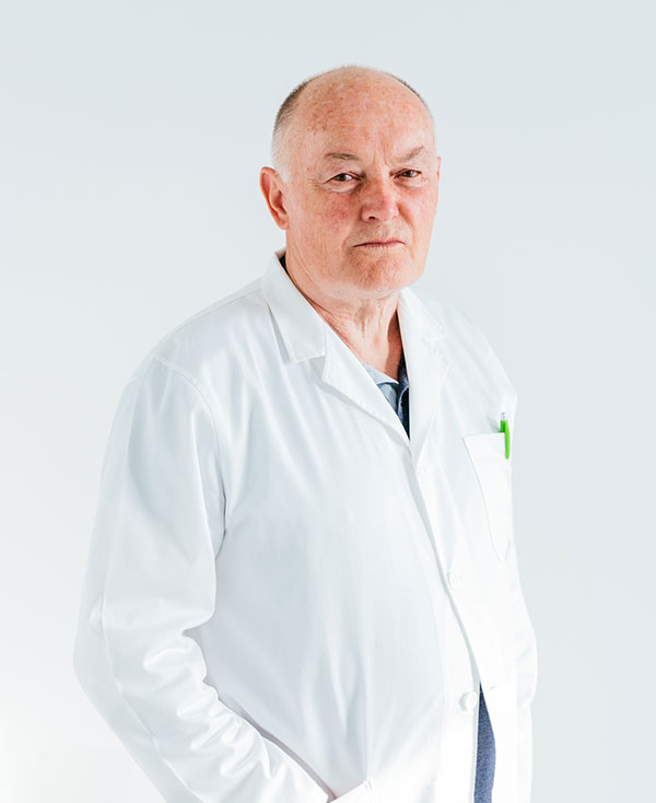 Dr Jovan Bogdanović